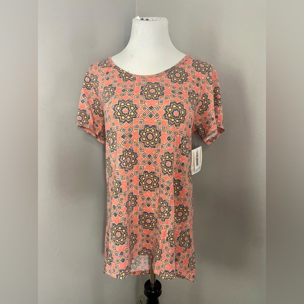 LuLaRoe Classic T Shirt NWT Orange Multicolor Abstract Short Sleeve
